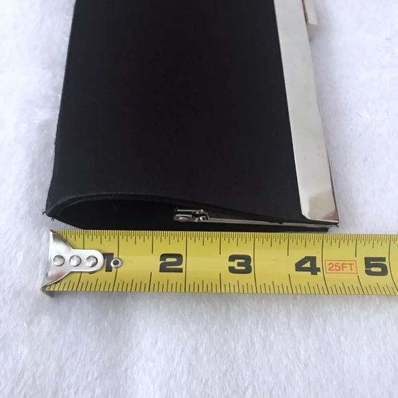 Lulu Townsend Woven Clutch Black Classic Chic - Picture 10 of 11